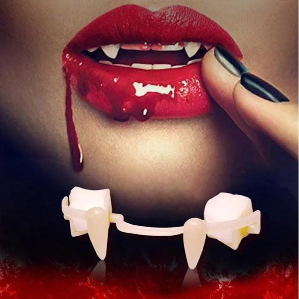 Retractable Halloween Vampire Fangs